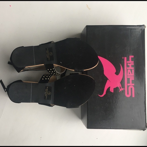 Studded Sandals - Picture 5 of 5